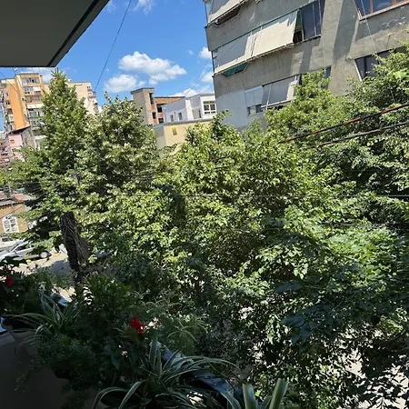 Al Apartment